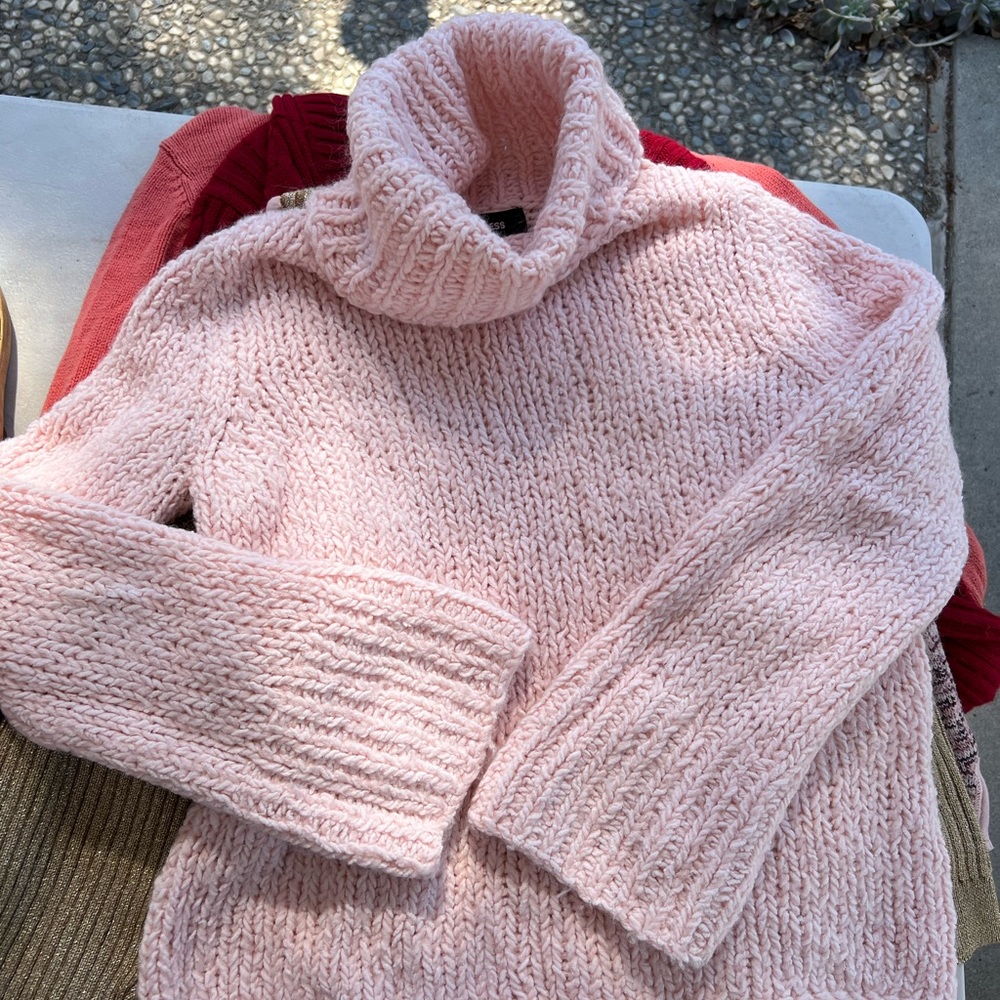 Turtle neck sweater